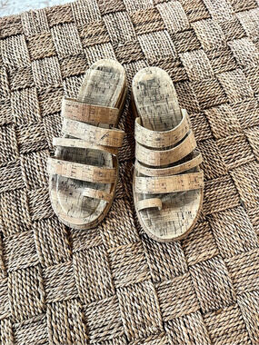 Cork Platform Sandals in Tan & Brown